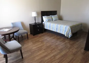 Lamplighter Lodge hotel thumbnail 7