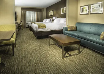 Holiday Inn Express & Suites Salt Lake City South - Murray by IHG hotel thumbnail 3