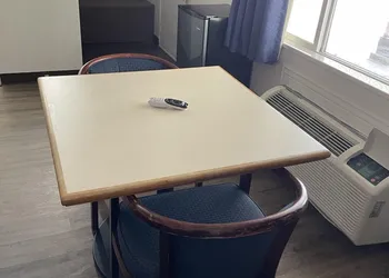 Safari Motel hotel thumbnail 5