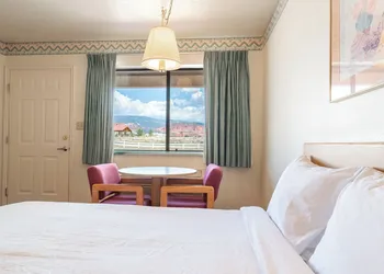 Motel Torrey hotel thumbnail 4