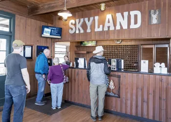 Skyland hotel thumbnail 2