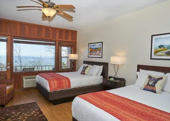 Skyland hotel thumbnail 7