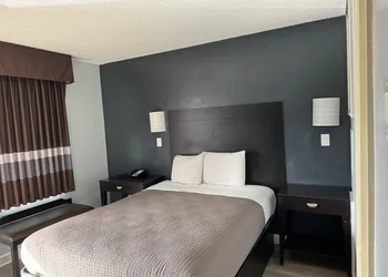 Budget Inn Danville hotel thumbnail 4