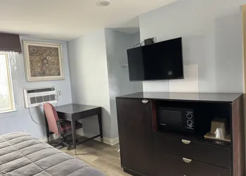 Budget Inn Danville hotel thumbnail 5