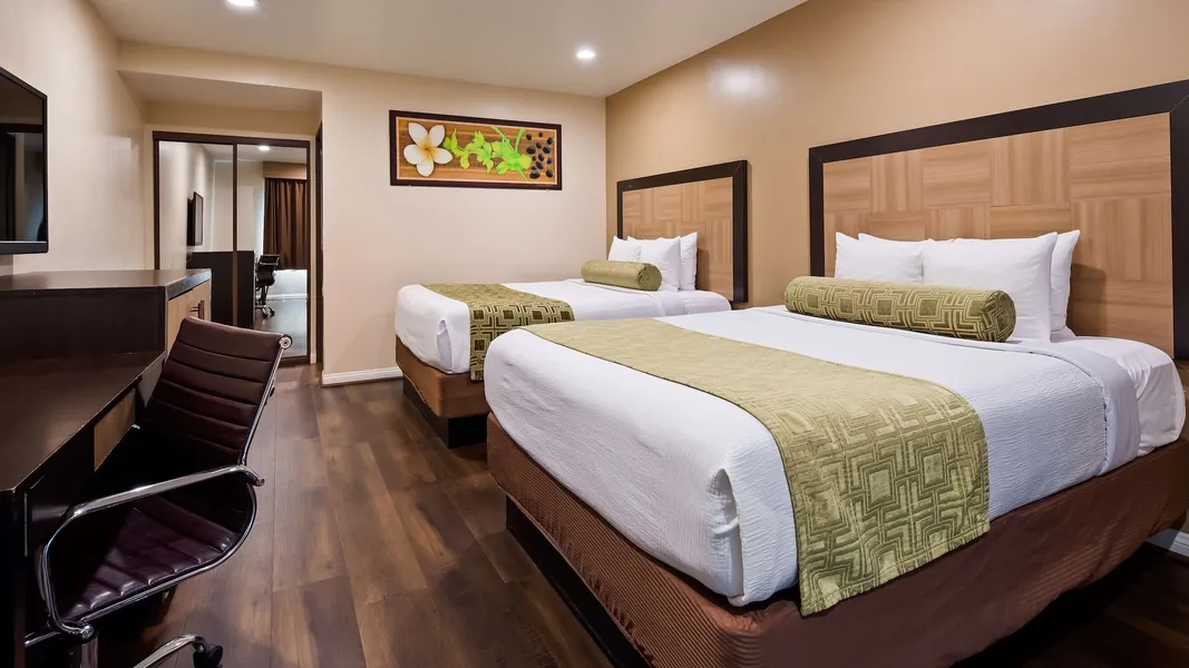Best Western Plus Glendale hotel detail image 6