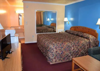 Fort Eustis Inn hotel thumbnail 3