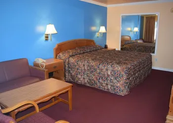 Fort Eustis Inn hotel thumbnail 5