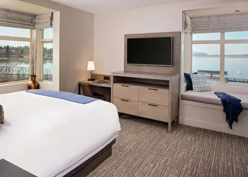 Chrysalis Inn & Spa Bellingham, Curio Collection by Hilton hotel thumbnail 6