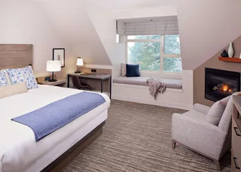 Chrysalis Inn & Spa Bellingham, Curio Collection by Hilton hotel thumbnail 8