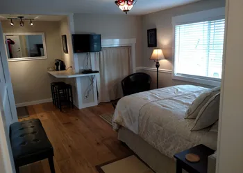 Friday Harbor Grand B&B hotel thumbnail 5