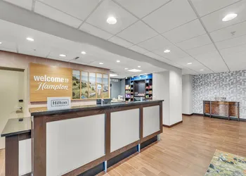Hampton Inn & Suites Kenosha Pleasant Prairie hotel thumbnail 4