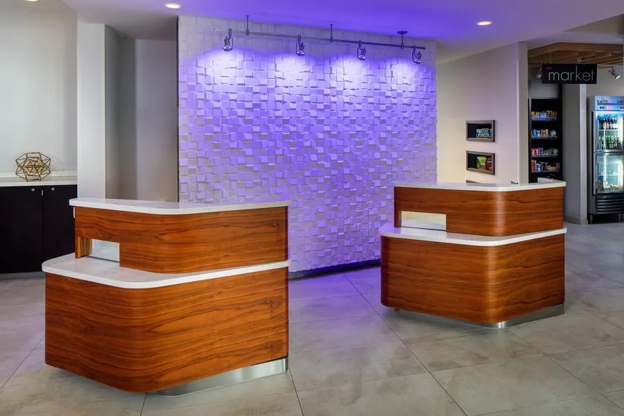 Courtyard by Marriott Charleston Downtown/Civic Center hotel detail image 2