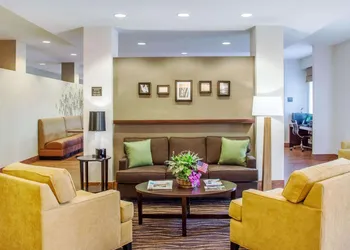 Sleep Inn & Suites Parkersburg - Mineral Wells hotel thumbnail 3