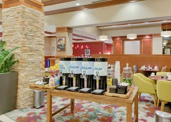 Hilton Garden Inn Milwaukee Airport hotel thumbnail 3