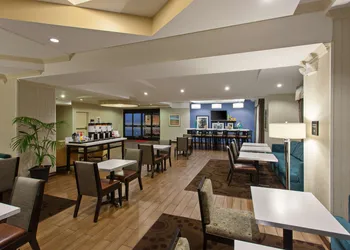 Hampton Inn Los Angeles Int'l Airport/Hawthorne hotel thumbnail 3