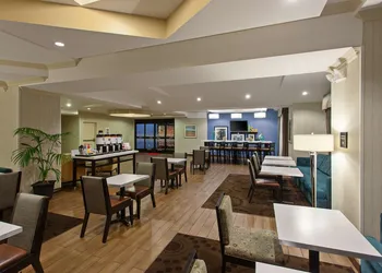 Hampton Inn Los Angeles Int'l Airport/Hawthorne hotel thumbnail 3