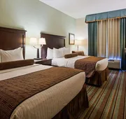 Best Western Plus Chain of Lakes Inn & Suites hotel detail image 4