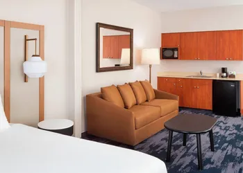 Fairfield Inn & Suites by Marriott Napa American Canyon hotel thumbnail 4