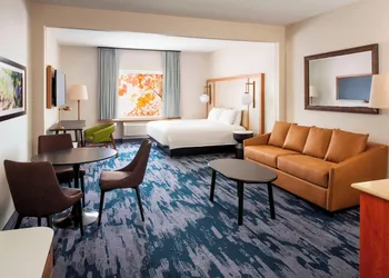 Fairfield Inn & Suites by Marriott Napa American Canyon hotel thumbnail 7