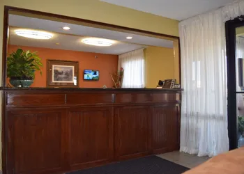American Inn & Suites West Memphis I-40/I-55 hotel thumbnail 2