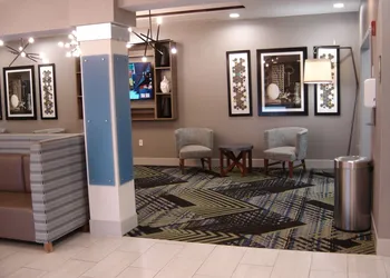 Holiday Inn Express & Suites Stroudsburg-Poconos by IHG hotel thumbnail 2