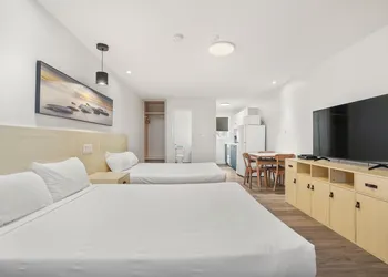 Saga Resort hotel thumbnail 8