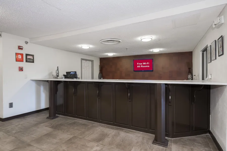Red Roof Inn PLUS+ & Suites Opelika hotel detail image 2