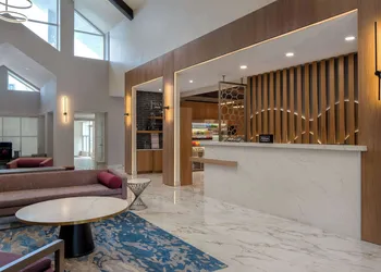 DoubleTree Suites by Hilton Hotel Mt. Laurel hotel thumbnail 5