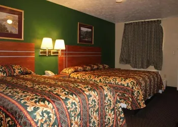 Apple Annies Inn hotel thumbnail 3