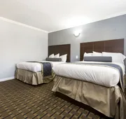 Hollywood Palms Inn and Suites hotel detail image 3