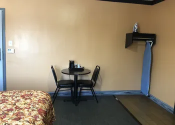 El Rancho Motel hotel thumbnail 7