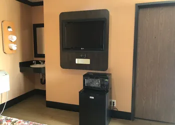 El Rancho Motel hotel thumbnail 8