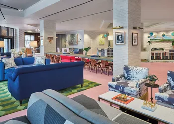 Graduate by Hilton Oxford hotel thumbnail 2