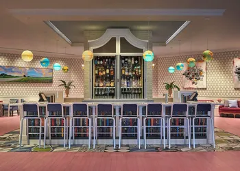 Graduate by Hilton Oxford hotel thumbnail 6
