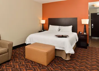 Hampton Inn & Suites Harvey/New Orleans West Bank hotel thumbnail 3