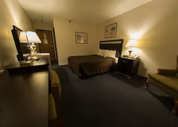 Super 8 by Wyndham Williams Lake BC hotel thumbnail 4