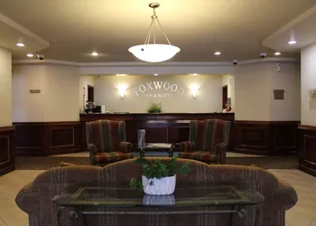 Foxwood Inn & Suites hotel thumbnail 2