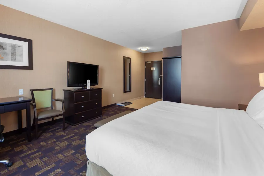 Best Western Plus Fox Creek hotel detail image 6