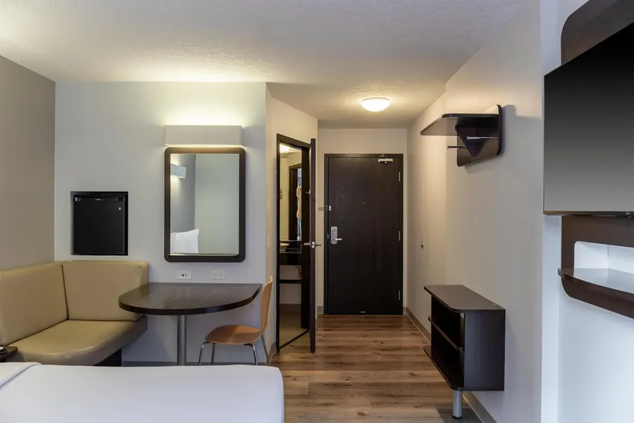 Motel 6 Airdrie, AB hotel detail image 6