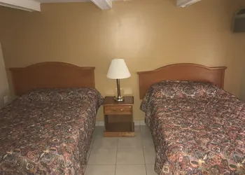 La Fontana Motel hotel thumbnail 2