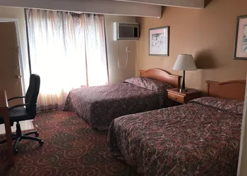 La Fontana Motel hotel thumbnail 3