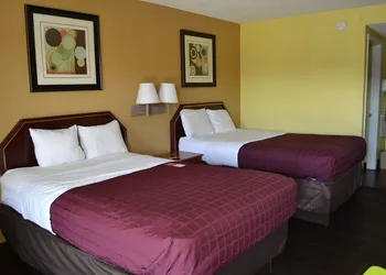 Econo Lodge Picayune hotel thumbnail 4