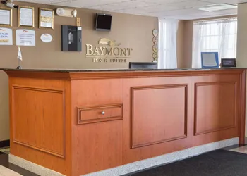Baymont by Wyndham Oklahoma City Airport hotel thumbnail 2