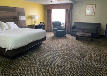 Baymont by Wyndham Oklahoma City Airport hotel thumbnail 5