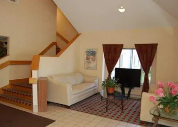Rodeway Inn Willington North hotel thumbnail 2