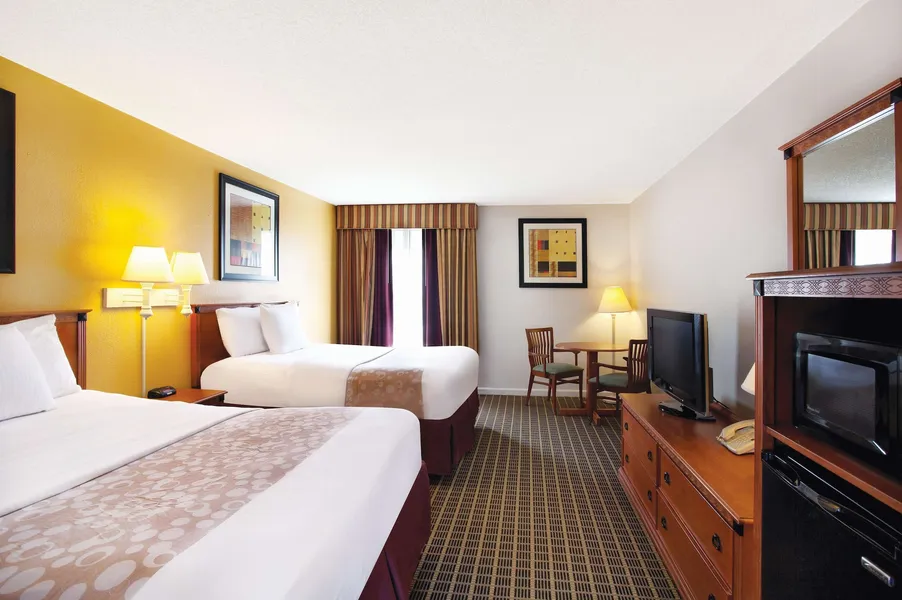 La Quinta Inn by Wyndham Orlando International Drive North hotel detail image 6