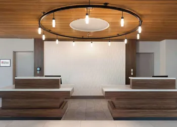 Hilton Garden Inn Long Island City New York hotel thumbnail 4