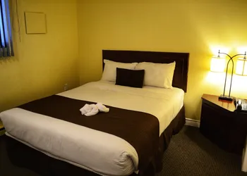 Radium Chalet hotel thumbnail 7