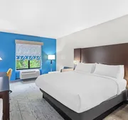 Holiday Inn Express Hotel & Suites Cross Lanes by IHG hotel detail image 7