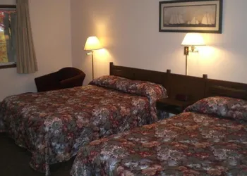 Auberge Eldo Inn hotel thumbnail 3
